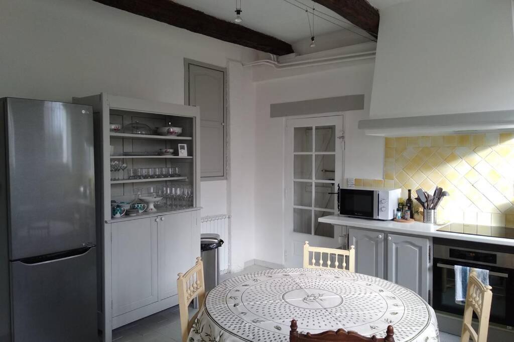 Camps-la-Source Maison De Maitre 230M² En Plein Coeur Du Village מראה חיצוני תמונה